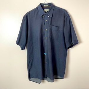 Cutter & Buck Dress Shirt Button Down Collar Short Sleeves Blue and White XXL